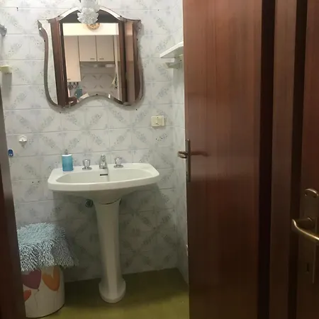 Monolocale A Apartment *