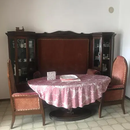 Monolocale A Apartment *